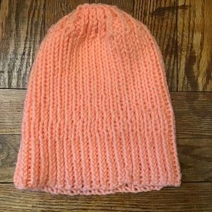 ❤️3/$12 HAND-KNITTED hat